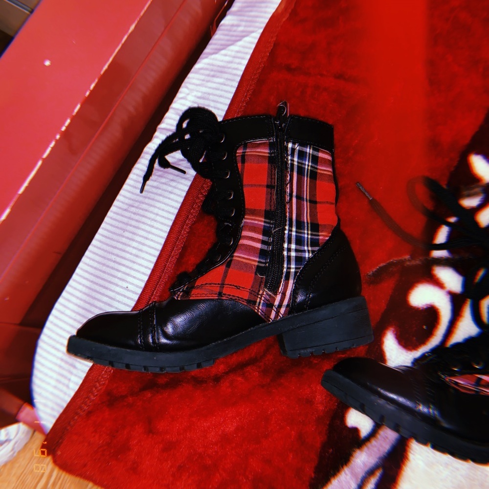 Over ankle boots.